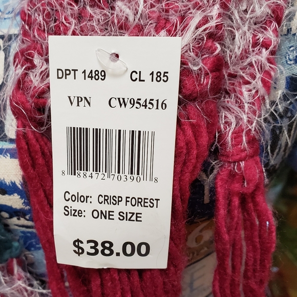 GORGEOUS MULTICOLORED STRIPED SCARF! - Picture 3 of 8